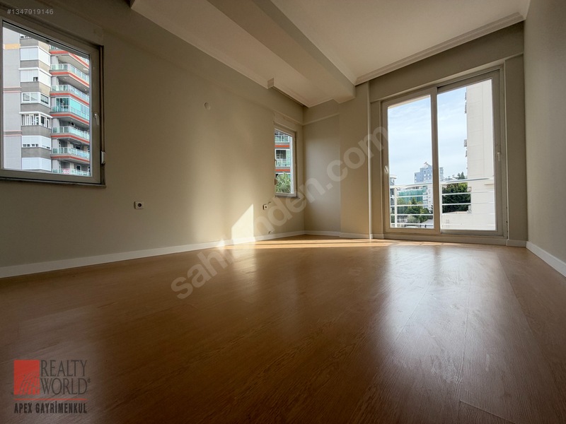 Çağlayan Mahallesi Site İçerisinde Havuzlu 2+1 Kiralık Daire — fotoğraf 9