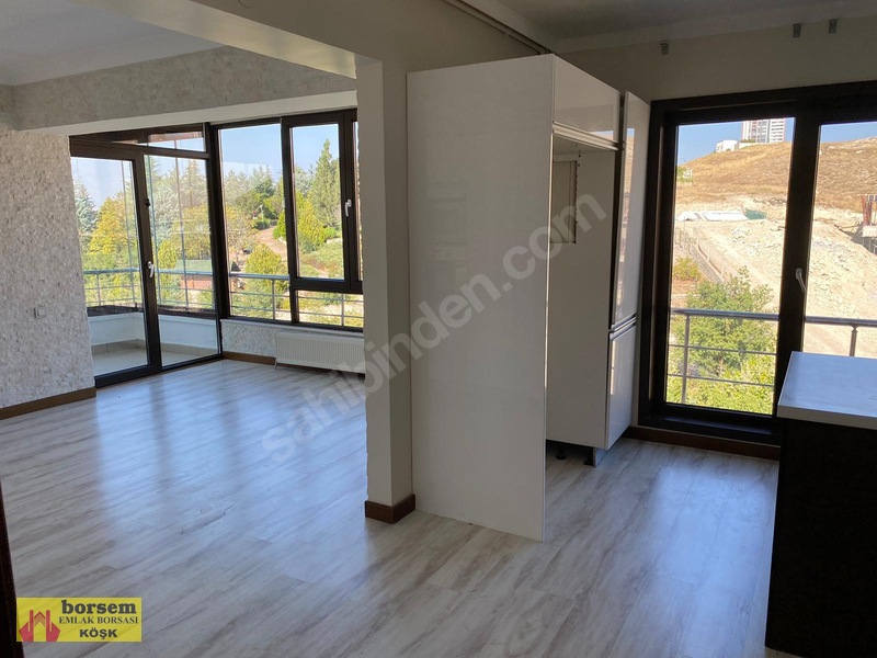 Çankaya Alacaatlı Mahallesi Kardore Sitesinde 5+1 300 M2 Dublex — fotoğraf 4