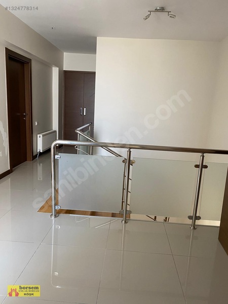 Çankaya Alacaatlı Mahallesi Kardore Sitesinde 5+1 300 M2 Dublex — fotoğraf 9