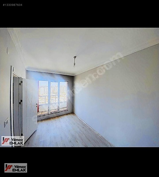 Yılmaz Emlak'tan Devlet Hastahanesi Karşısında Satılık 1+1 Daire — fotoğraf 7
