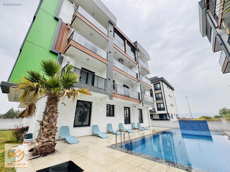 Muradiye'de Havuzlu Site İçerisinde, Modern 2+1 Sıfır Daire — fotoğraf 4