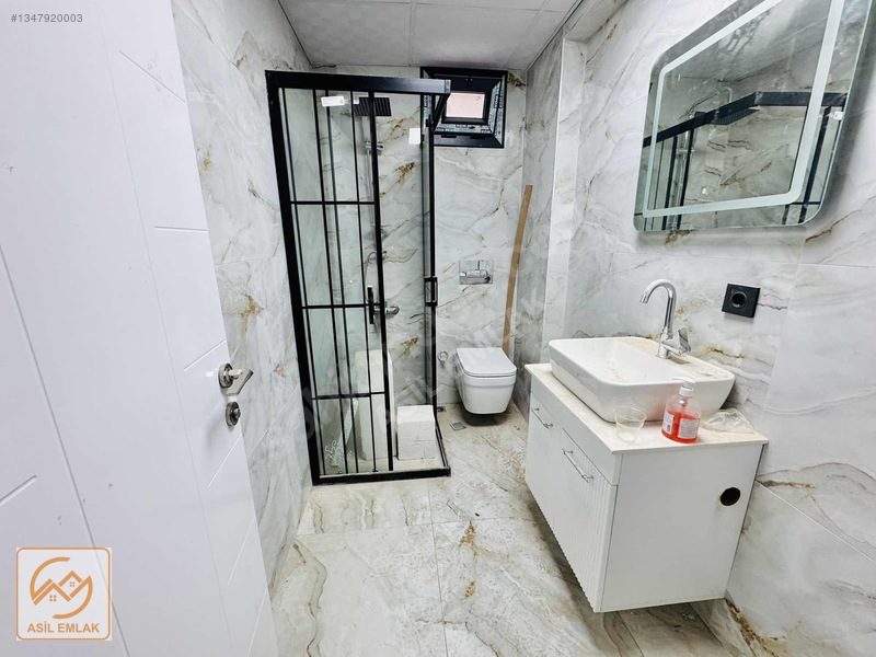 Muradiye'de Havuzlu Site İçerisinde, Modern 2+1 Sıfır Daire — fotoğraf 19