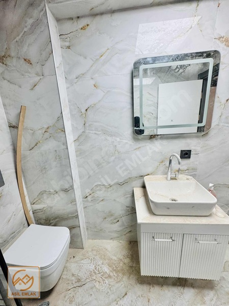 Muradiye'de Havuzlu Site İçerisinde, Modern 2+1 Sıfır Daire — fotoğraf 21