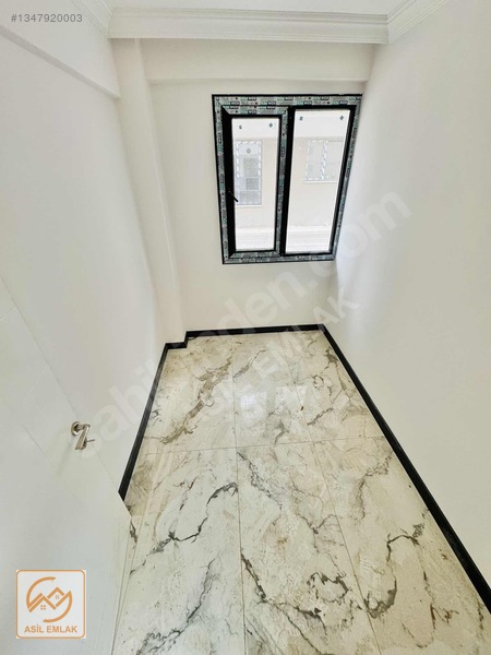 Muradiye'de Havuzlu Site İçerisinde, Modern 2+1 Sıfır Daire — fotoğraf 23