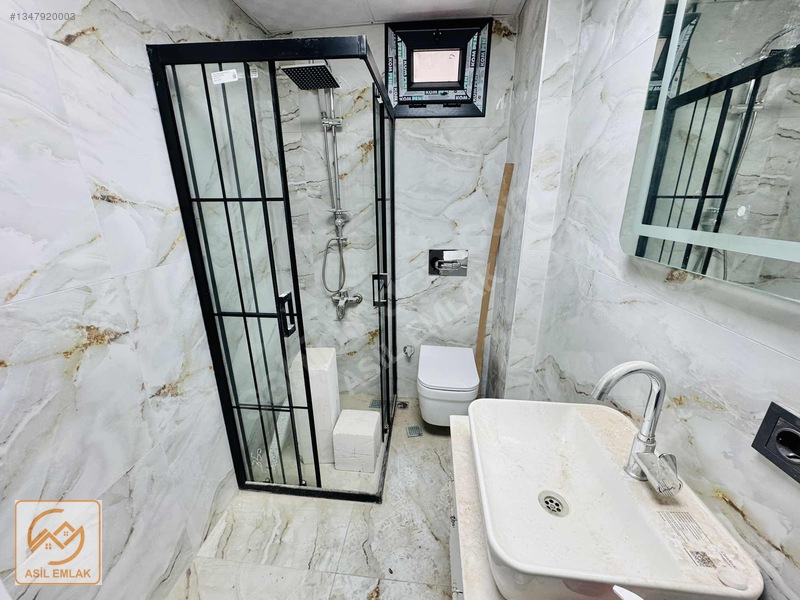 Muradiye'de Havuzlu Site İçerisinde, Modern 2+1 Sıfır Daire — fotoğraf 31