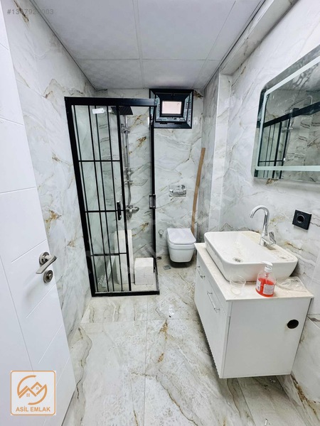 Muradiye'de Havuzlu Site İçerisinde, Modern 2+1 Sıfır Daire — fotoğraf 32