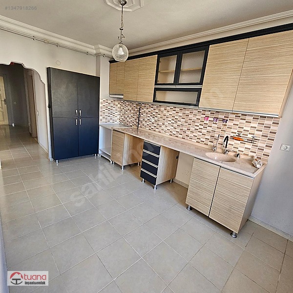 Tuana Emlak"tan Ünsal Mah Site İçi Doğalgazlı 2+1 100m2 Kiralık — fotoğraf 2