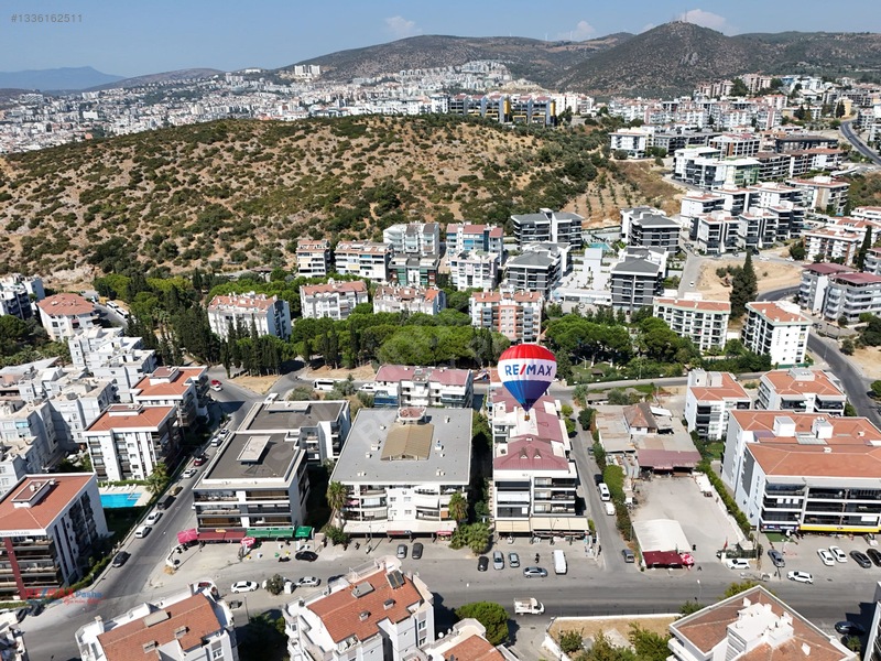 Kuşadası Kirazlı Yolu Ana Cadde Üzerinde, Satılık 3+1 Geniş Çatı — fotoğraf 3