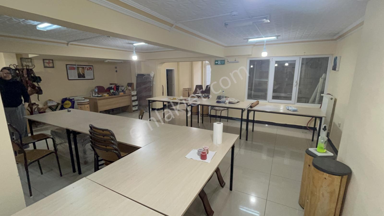 Çayyolu Mutlukent'te Kurumsal Kiracılı (abb), Satılık Bina — fotoğraf 2