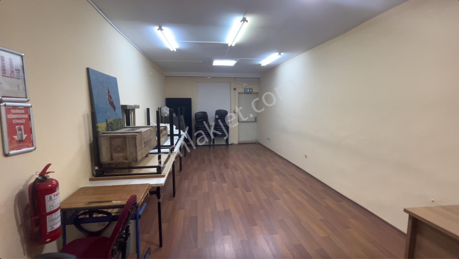 Çayyolu Mutlukent'te Kurumsal Kiracılı (abb), Satılık Bina — fotoğraf 8