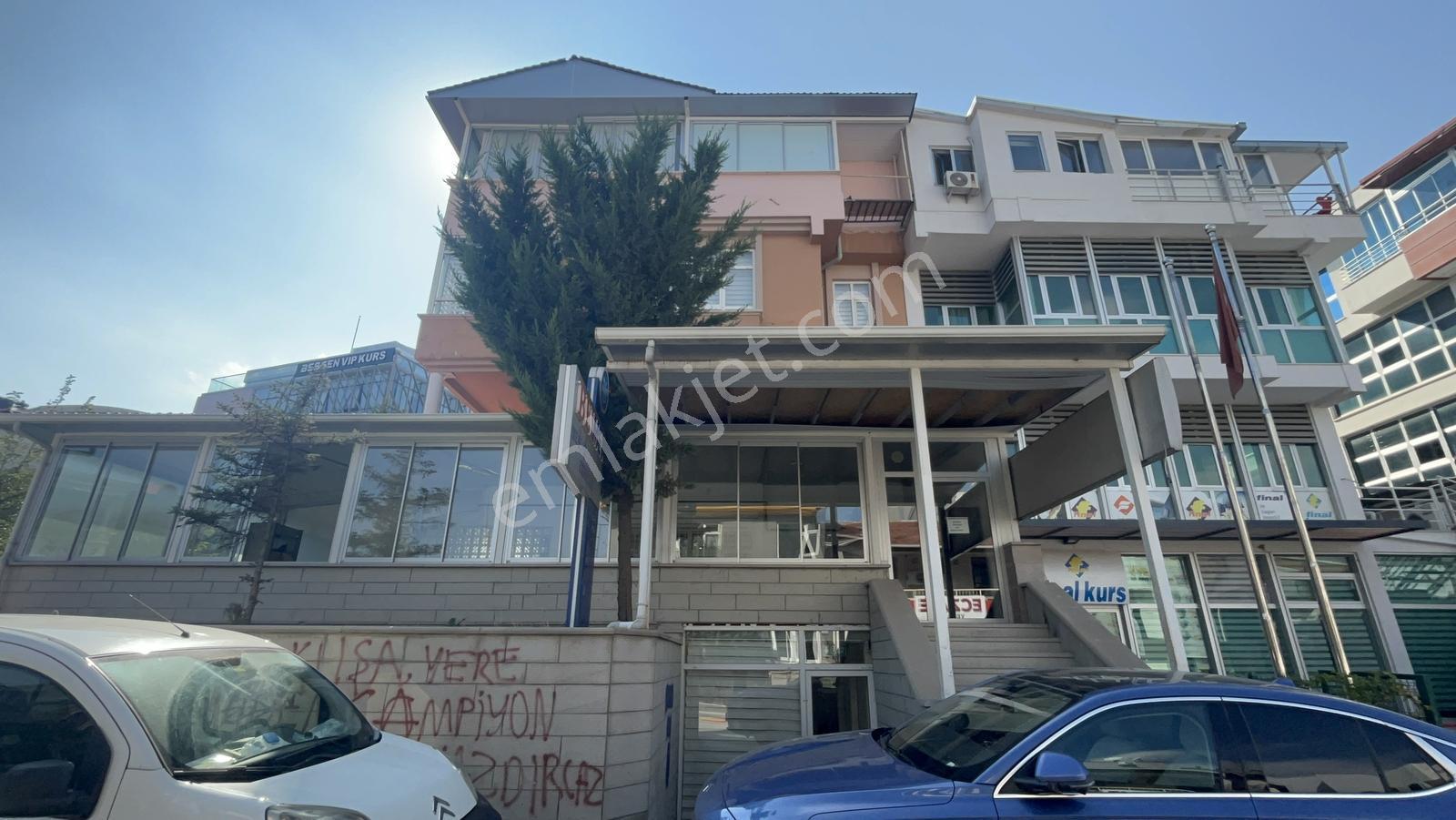 Çayyolu Mutlukent'te Kurumsal Kiracılı (abb), Satılık Bina — fotoğraf 9