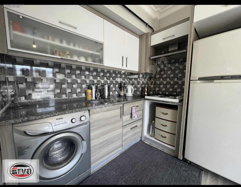 Tabaklar Mh -Satılık Balkonlu 1+1 Daire -Mrkezi Lokasyn -Bakımlı
