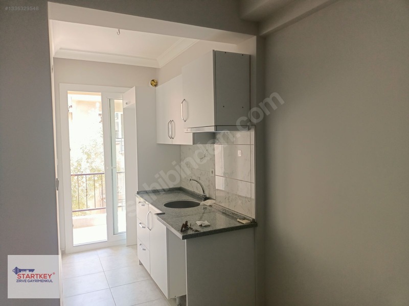 Buca Kocatepe Mh Kiralık 1+1 Daire — fotoğraf 3