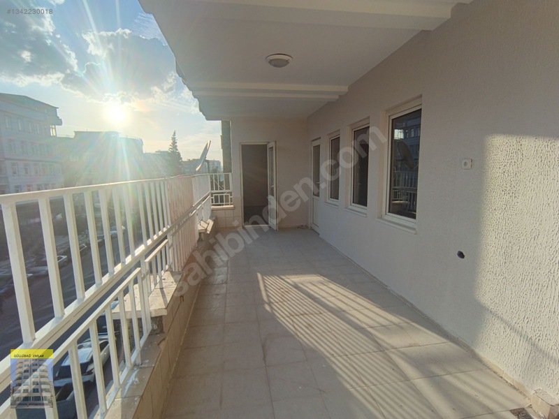Emniyet Caddesine Sıfır 4+1 — fotoğraf 8