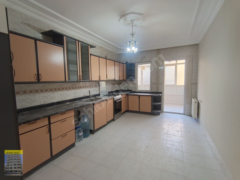 Emniyet Caddesine Sıfır 4+1 — fotoğraf 25