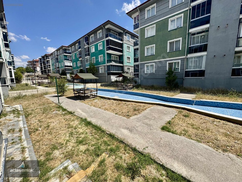 Atlas'tan Zafertepe'de (viola Kent Sitesinde) Kiralık 2+1 Daire — fotoğraf 17