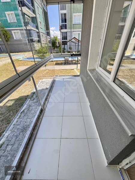 Atlas'tan Zafertepe'de (viola Kent Sitesinde) Kiralık 2+1 Daire — fotoğraf 24