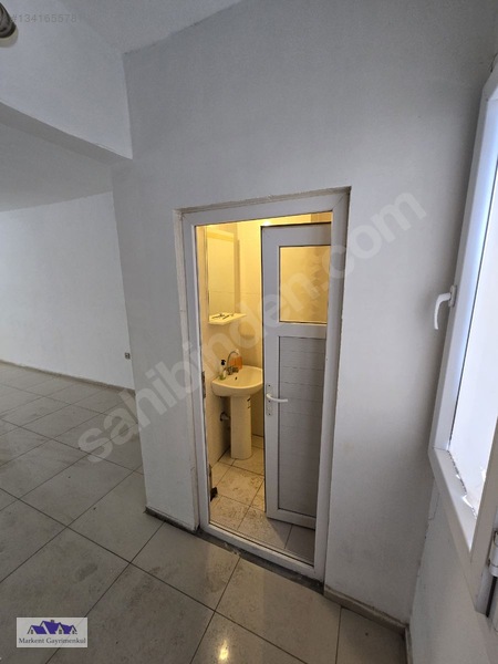 Merkezi Konumda Kiralık Dükkan — fotoğraf 14