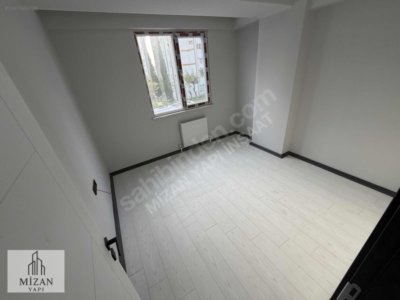Hadımköyde Cadde Üzeri Satılık Takasa Uygun 2+1 Geniş Arakat — fotoğraf 9