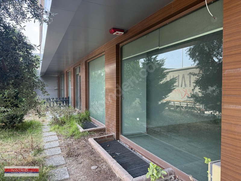 Mehmet Altıok'tan Sanayi' De 1600 M2 Kiralık Fabrika — fotoğraf 3