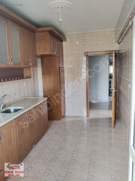 Çamlık İkbal Caddesi Üzerinde 2+1 Kiralık 4.kat Daire — fotoğraf 4