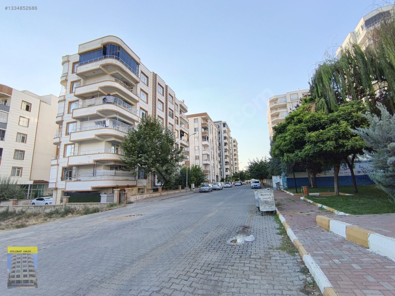 Atakent'te Satılık 3+1 Daire — fotoğraf 2