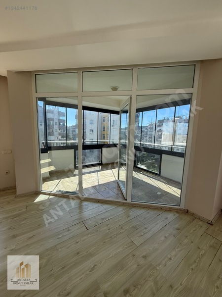 Kemerağzı Site İçi Doğalgazlı Ebeveyn Banyolu 3+1 Satılık Daire — fotoğraf 3