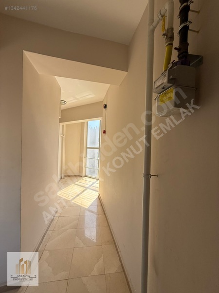 Kemerağzı Site İçi Doğalgazlı Ebeveyn Banyolu 3+1 Satılık Daire — fotoğraf 14