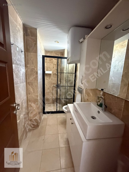 Kemerağzı Site İçi Doğalgazlı Ebeveyn Banyolu 3+1 Satılık Daire — fotoğraf 17