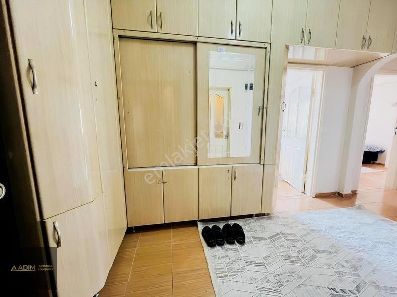 Bahçelievler Sinankentte İçi Ful Yapılı Acil Satılık Daire — fotoğraf 2