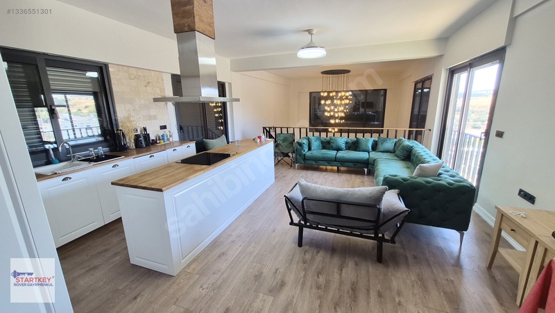 Foçaköyde Tam Müstakil Oturuma Hazır Eşyalı 5+1 Satılık Villa — fotoğraf 6