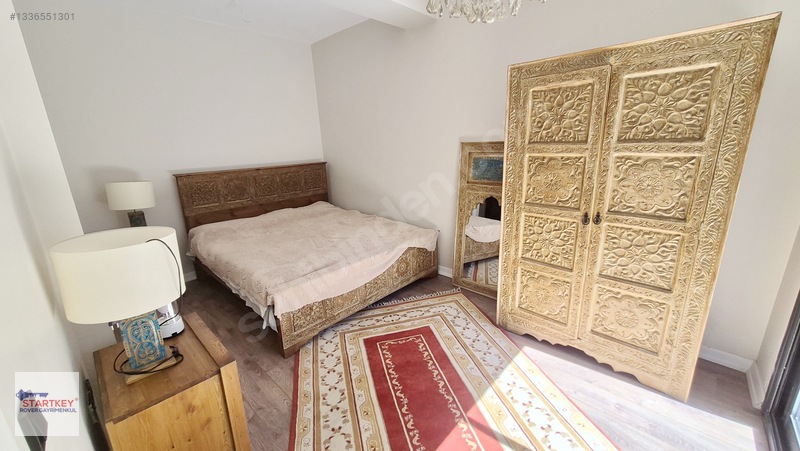 Foçaköyde Tam Müstakil Oturuma Hazır Eşyalı 5+1 Satılık Villa — fotoğraf 17