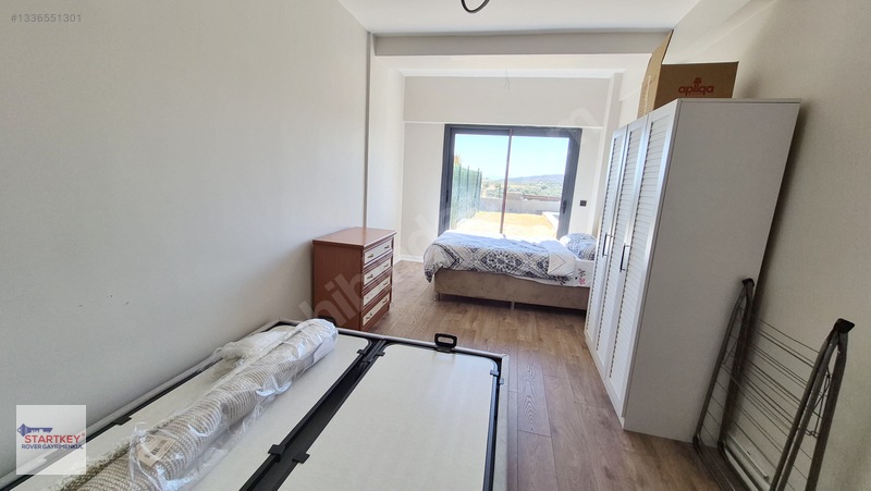 Foçaköyde Tam Müstakil Oturuma Hazır Eşyalı 5+1 Satılık Villa — fotoğraf 20