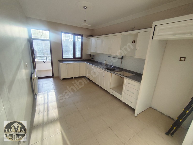 Tuva'dan Toplu Konutta İçi Herşey Yapılı Ferah 3+1 Kiralık Daire — fotoğraf 40