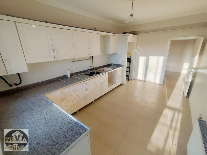 Tuva'dan Toplu Konutta İçi Herşey Yapılı Ferah 3+1 Kiralık Daire — fotoğraf 42