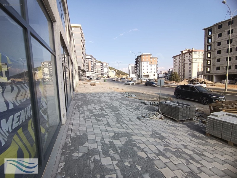 Kuzey Çevre Yolu | Satılık Dükkân | 9 M Cephe | 200 M² Kullanım — fotoğraf 9