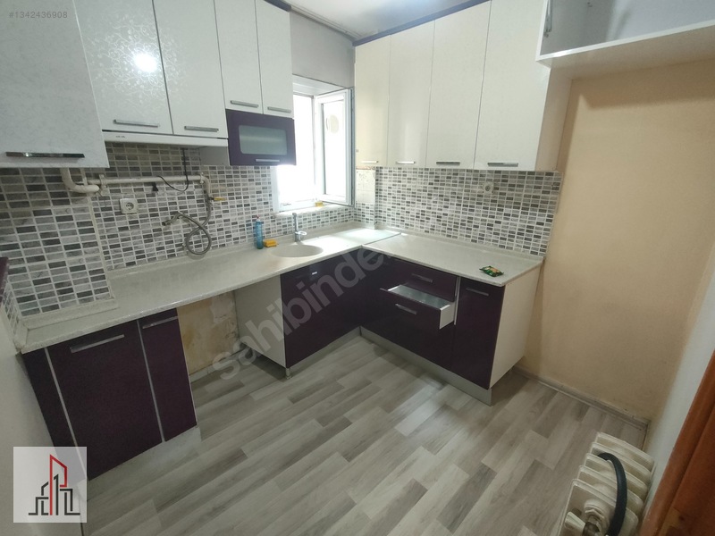 Çarşı Merkezde 2+1 Yeni Boyalı Arakat Kiralık Daire — fotoğraf 2