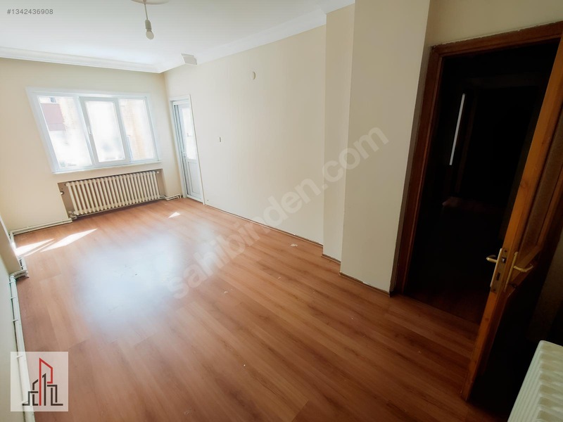 Çarşı Merkezde 2+1 Yeni Boyalı Arakat Kiralık Daire — fotoğraf 4
