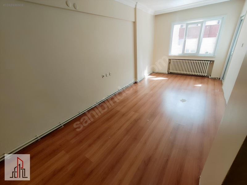 Çarşı Merkezde 2+1 Yeni Boyalı Arakat Kiralık Daire — fotoğraf 6