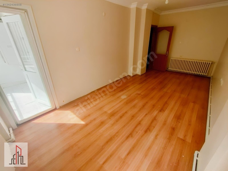 Çarşı Merkezde 2+1 Yeni Boyalı Arakat Kiralık Daire — fotoğraf 7