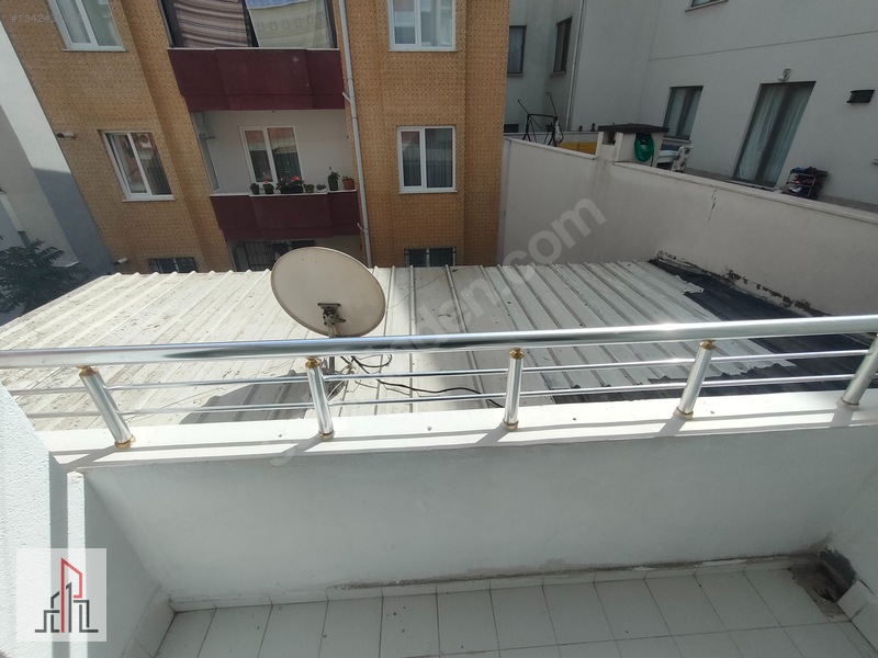 Çarşı Merkezde 2+1 Yeni Boyalı Arakat Kiralık Daire — fotoğraf 10