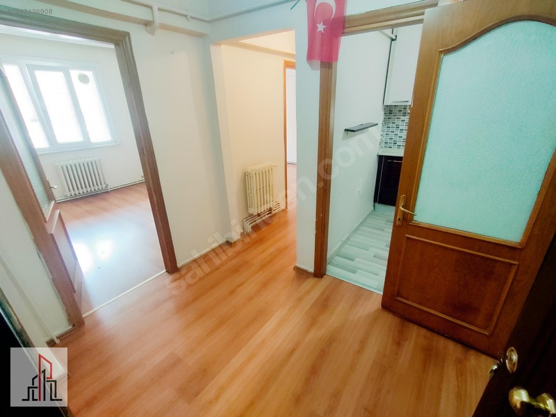 Çarşı Merkezde 2+1 Yeni Boyalı Arakat Kiralık Daire — fotoğraf 12