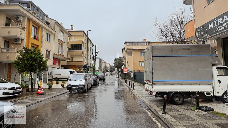 Ateş Emlak'tan Satılık Cadde Üzerinde Wc'li Önü Açık Dükkan — fotoğraf 14