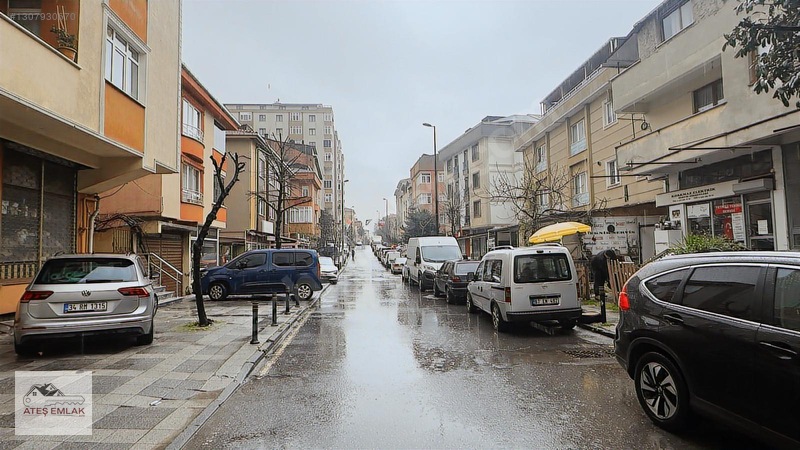 Ateş Emlak'tan Satılık Cadde Üzerinde Wc'li Önü Açık Dükkan — fotoğraf 15