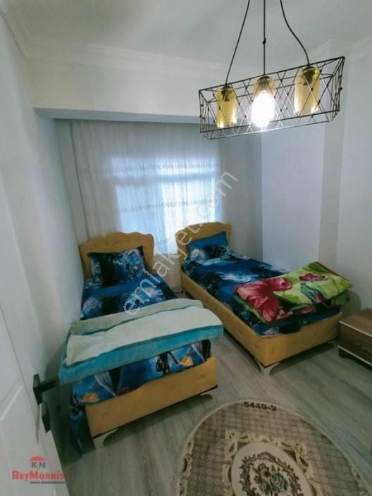 Merkezi Konumda Fatih Caddesi Üzerinde Yatırımlık 2+1 — fotoğraf 2