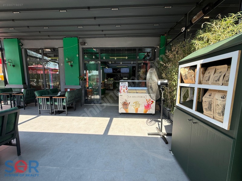 Sağlık Nedeniyle!kartepe Kent Meydanında Oyun Alanlı 350 M2 Cafe — fotoğraf 3