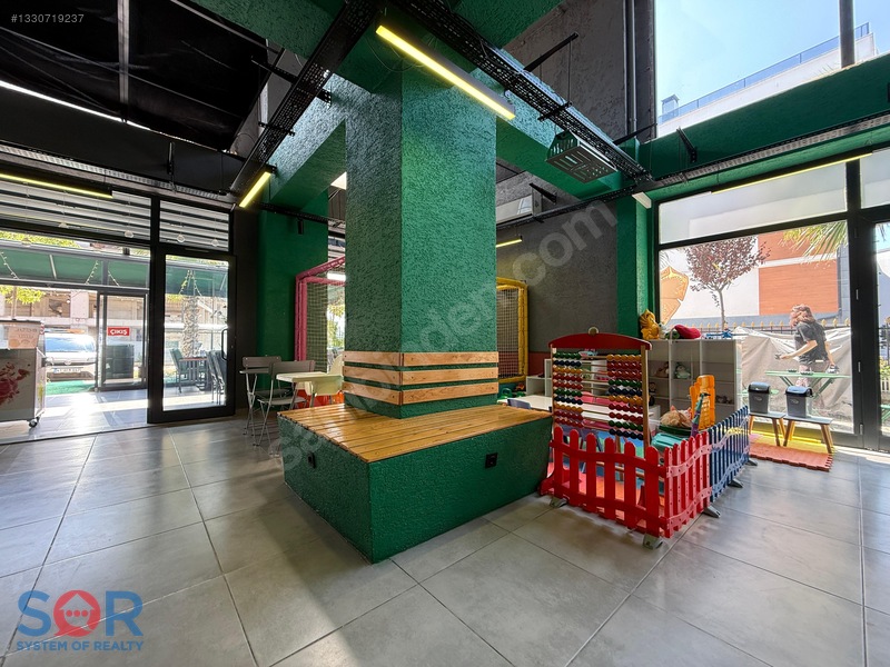 Sağlık Nedeniyle!kartepe Kent Meydanında Oyun Alanlı 350 M2 Cafe — fotoğraf 12