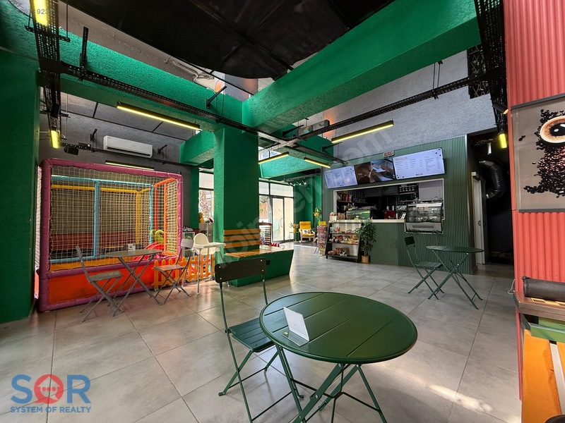 Sağlık Nedeniyle!kartepe Kent Meydanında Oyun Alanlı 350 M2 Cafe — fotoğraf 13