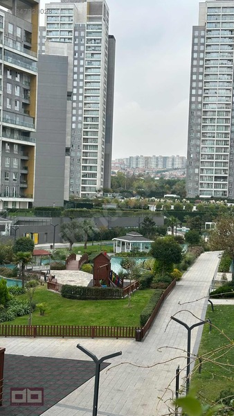 Göl Panorama Bahçe Kullanımlı Eşyalı Satılık 3+1 Daire — fotoğraf 2