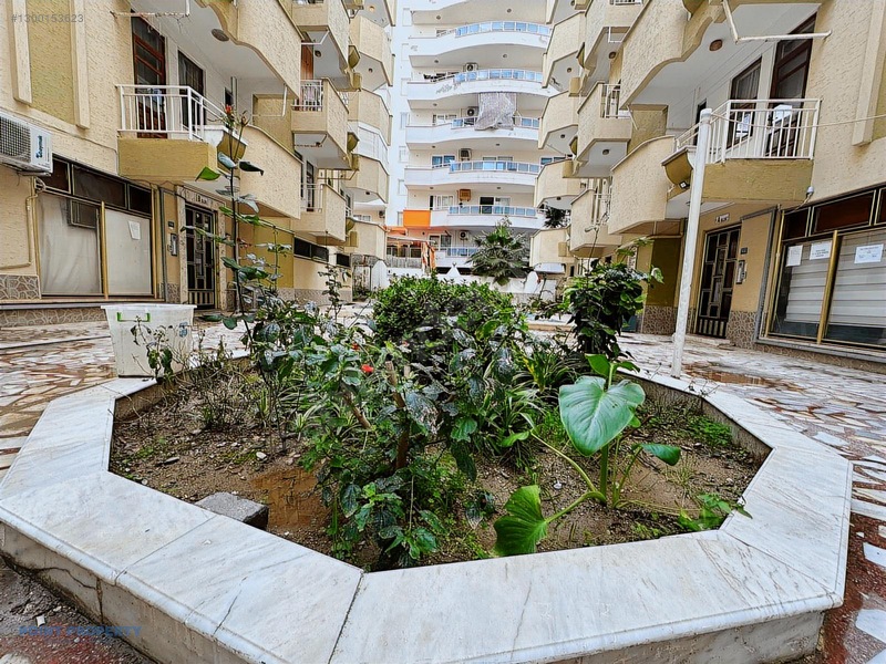 Alanya Mahmutlar Havuzlu Satılık 1+1 Daire — fotoğraf 3